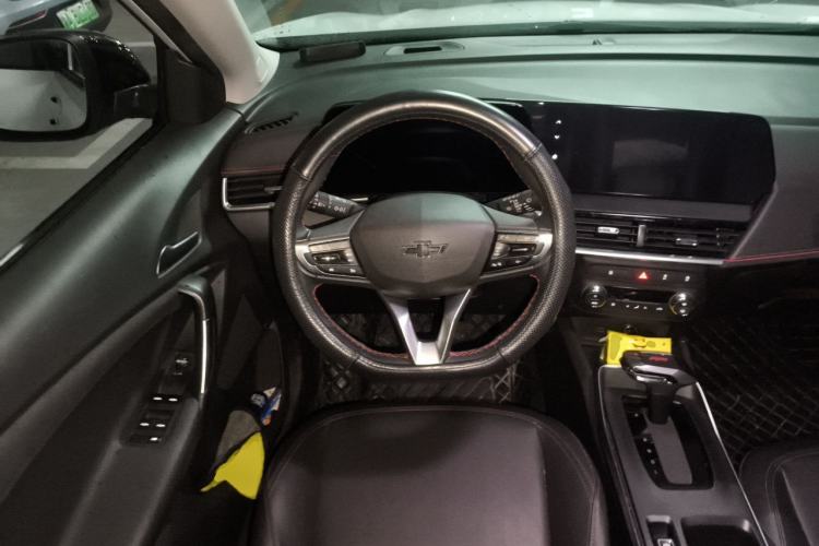 Used Chevrolet Trax 2022 Encore RS 1.5T CVT CoolMAX Steering Wheel