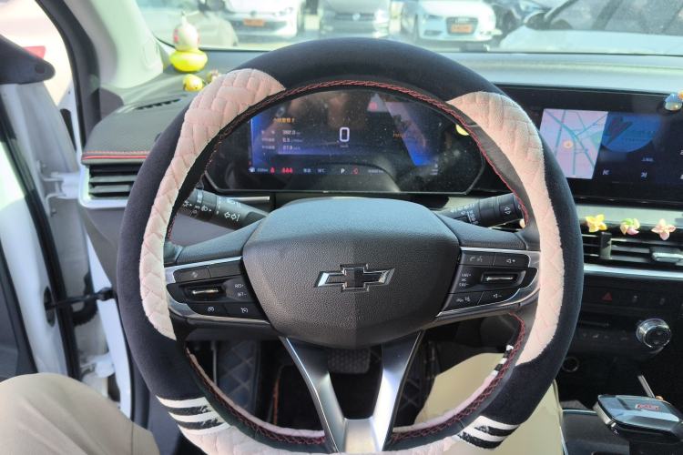 Used Chevrolet Trax 2022 Encore RS 1.5T CVT CoolPro Steering Wheel