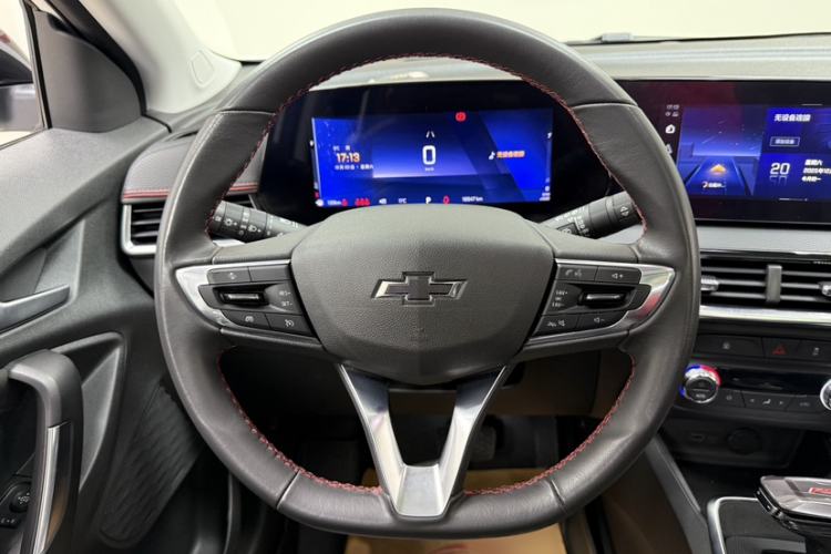 Used Chevrolet Trax 2022 Encore RS 1.5T CVT CoolPro Steering Wheel
