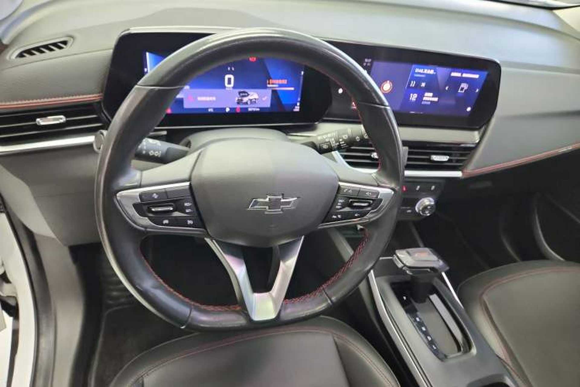 Used Chevrolet Trax 2022 Encore RS 1.5T CVT CoolMAX Steering Wheel