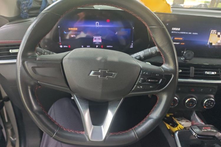 Used Chevrolet Trax 2022 Encore RS 1.5T CVT Cool Steering Wheel