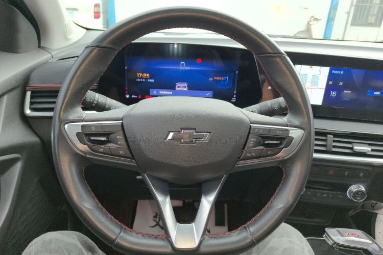 Used Chevrolet Trax 2022 Encore RS 1.5T CVT CoolPro Steering Wheel