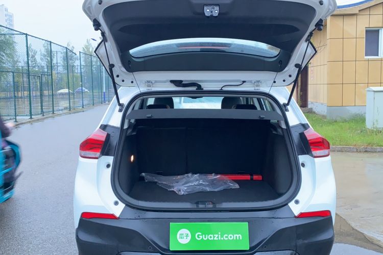 Used Chevrolet Trax 2022 Encore RS 1.5T CVT CoolMAX Trunk