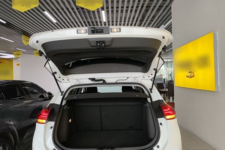 Used Chevrolet Trax 2022 Encore RS 1.5T CVT CoolMAX Trunk