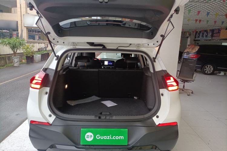 Used Chevrolet Trax 2022 Encore RS 1.5T CVT Cool Trunk