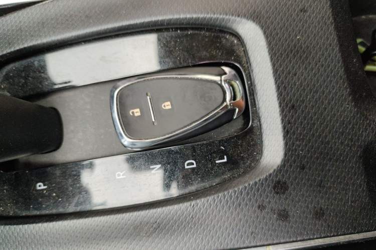 Used Chevrolet Trax 2022 Encore RS 1.5T CVT CoolMAX Vehicle Key