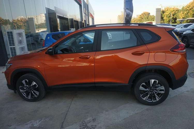 Used Chevrolet Trax 2022 Encore RS 1.5T CVT CoolMAX Left Side