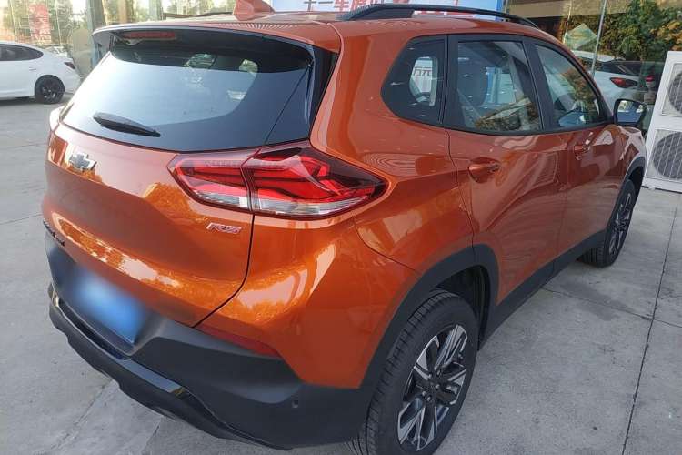 Used Chevrolet Trax 2022 Encore RS 1.5T CVT CoolMAX Rear Right 45 Deg