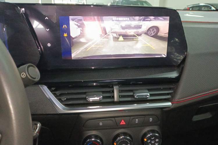 Used Chevrolet Trax 2023 Encore RS 1.5T CVT Cool Audio And AC Panel