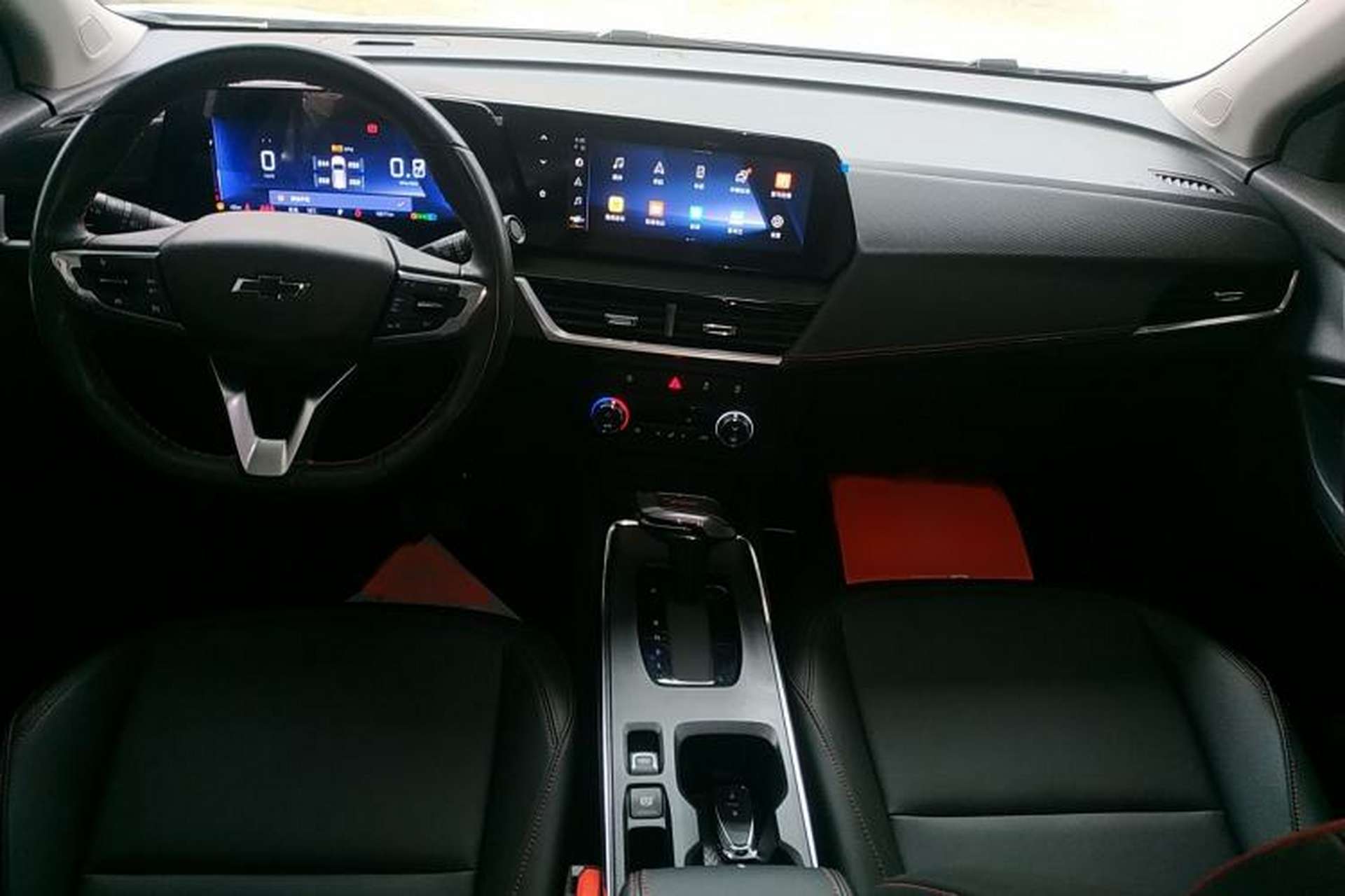 Used Chevrolet Trax 2023 Encore RS 1.5T CVT CoolPro Interior 2