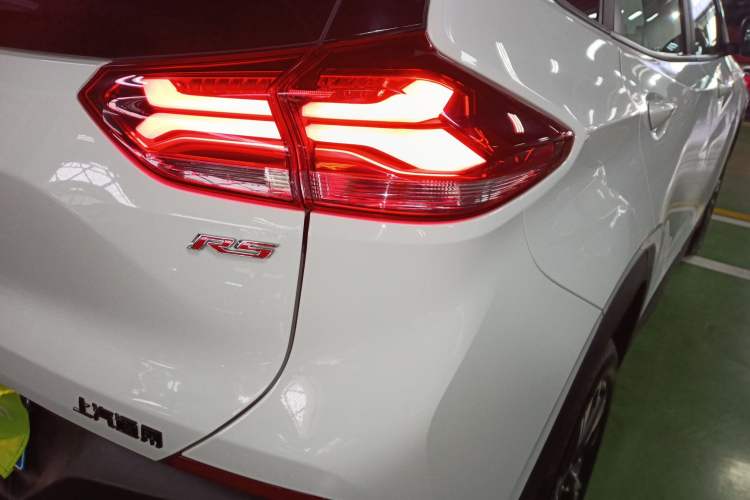 Used Chevrolet Trax 2023 Encore RS 1.5T CVT Cool Right Rear Taillight