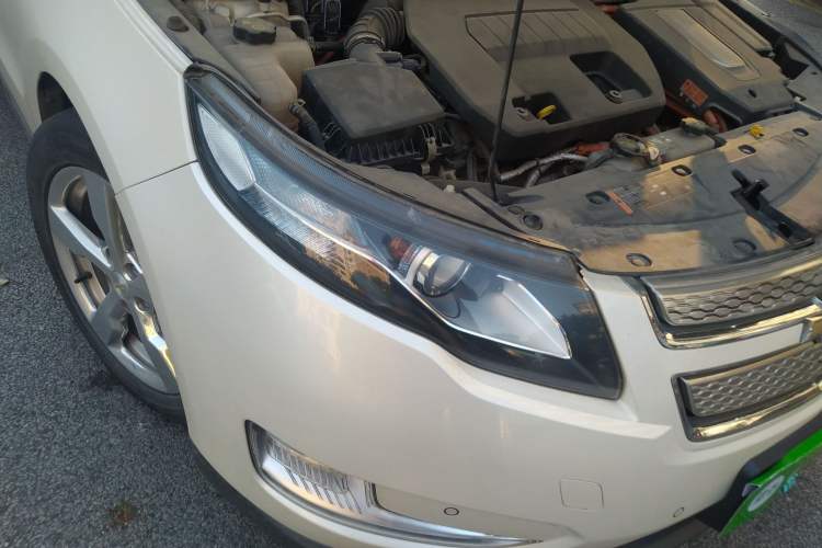 Used Chevrolet Volt 2012 Standard Model Right Front Headlight