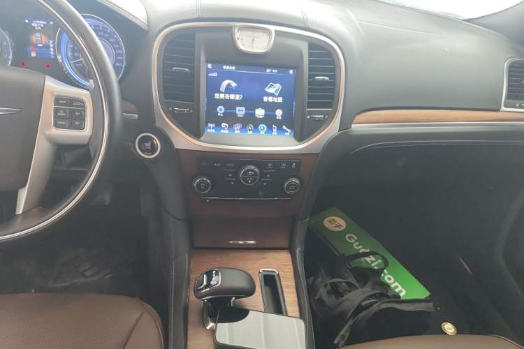 Used Chrysler 300C 2014 3.0L Excellence Edition Audio And AC Panel