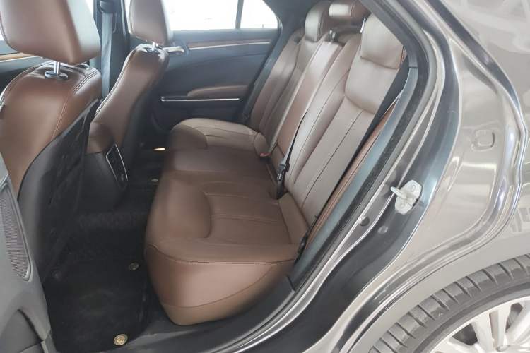 Used Chrysler 300C 2014 3.0L Excellence Edition Left Rear Seat