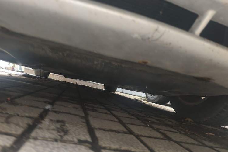 Used Chrysler 300C 2004 3.5 V6 Chassis Front