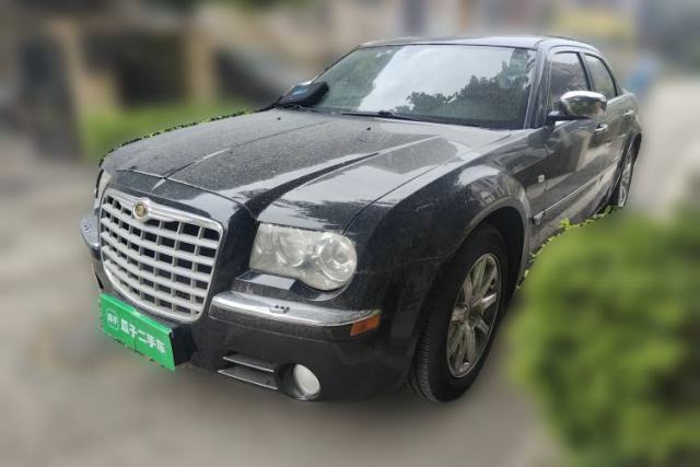 Used Chrysler 300C 2006 5.7L Luxury Navigation Edition