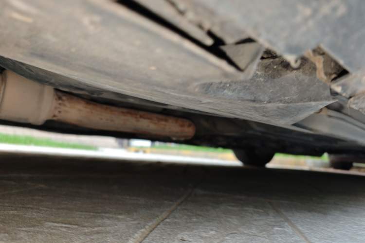 Used Chrysler 300C 2006 2.7L Luxury Edition Chassis Front Left