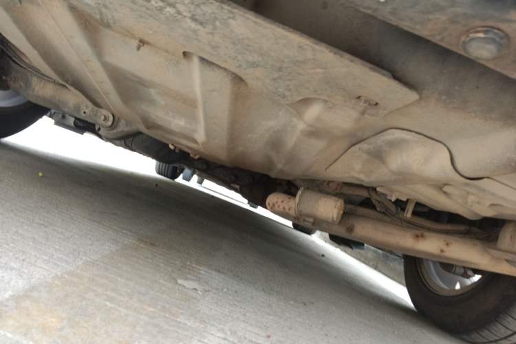 Used Chrysler 300C 2006 2.7L Luxury Edition Chassis Rear