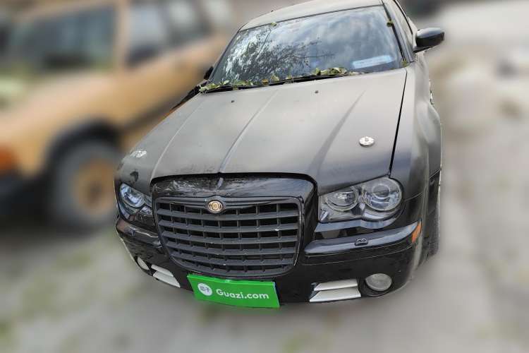 Used Chrysler 300C 2006 3.5L Luxury Navigation Edition Front