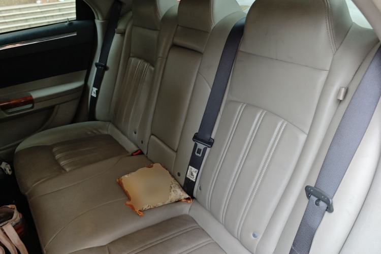 Used Chrysler 300C 2006 2.7L Luxury Edition Left Rear Seat