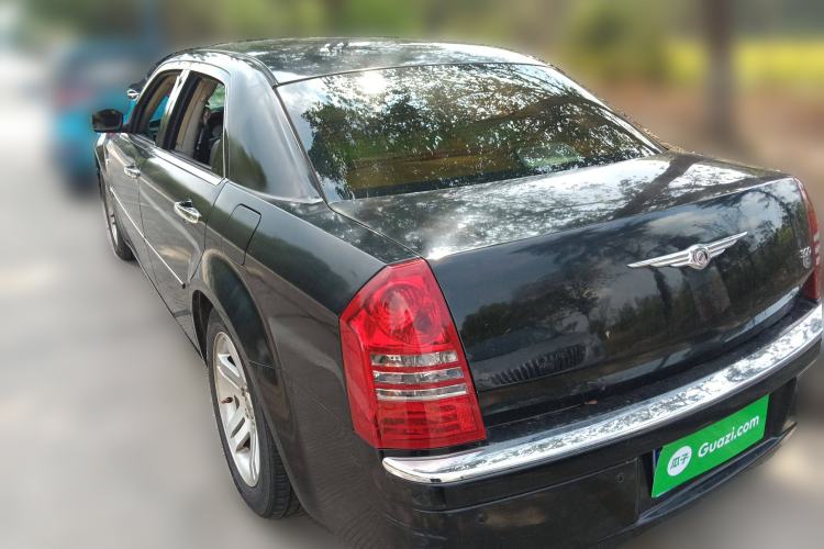 Used Chrysler 300C 2006 2.7L Luxury Edition Rear Left 45 Deg