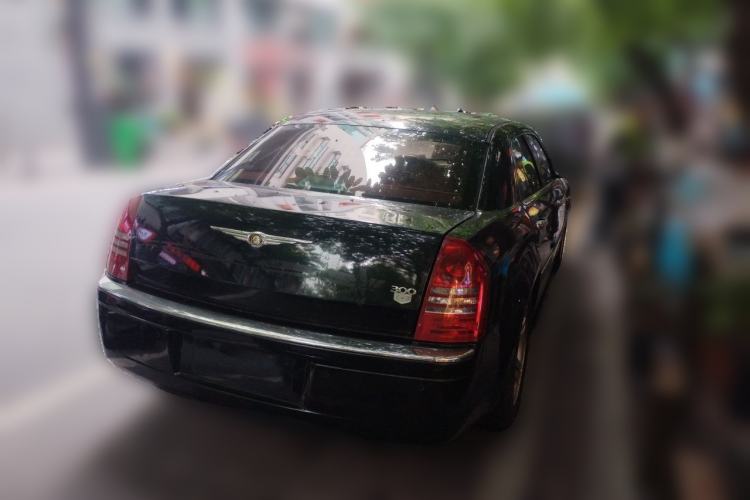 Used Chrysler 300C 2006 3.5L Luxury Navigation Edition Rear Right 45 Deg