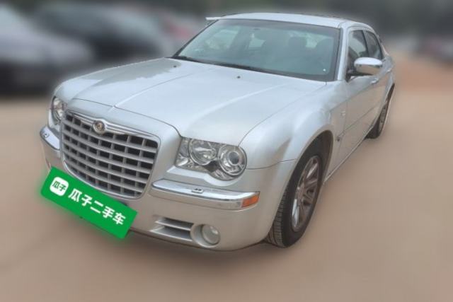 Used Chrysler 300C 2006 3.5L Luxury Navigation Edition