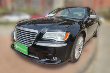 Used Chrysler 300C 2012 3.6L Luxury Edition