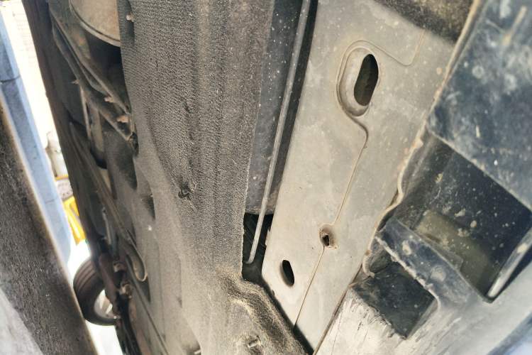 Used Chrysler 300C 2012 3.6L Luxury Edition Chassis Rear Right