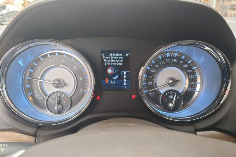Used Chrysler 300C 2012 3.6L Luxury Edition Instrument Cluster