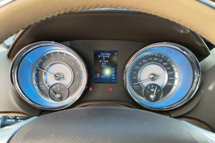 Used Chrysler 300C 2012 3.6L Luxury Edition Instrument Cluster
