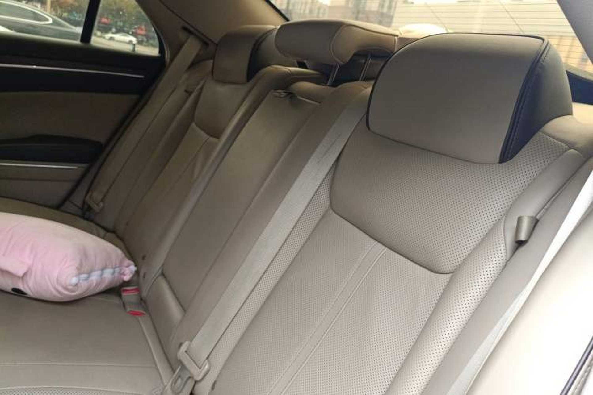 Used Chrysler 300C 2012 3.6L Luxury Edition Left Rear Seat