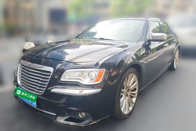 Used Chrysler 300C 2012 3.6L Luxury Edition