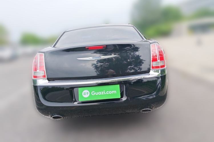 Used Chrysler 300C 2012 3.6L Luxury Edition Rear