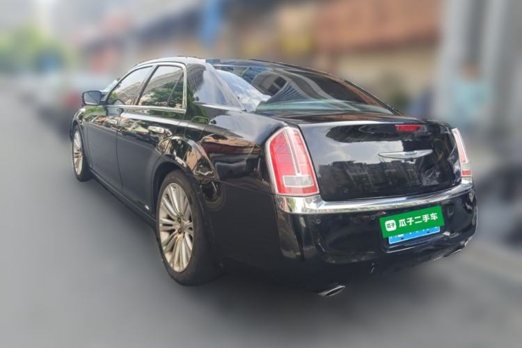 Used Chrysler 300C 2012 3.6L Luxury Edition Rear Left 45 Deg