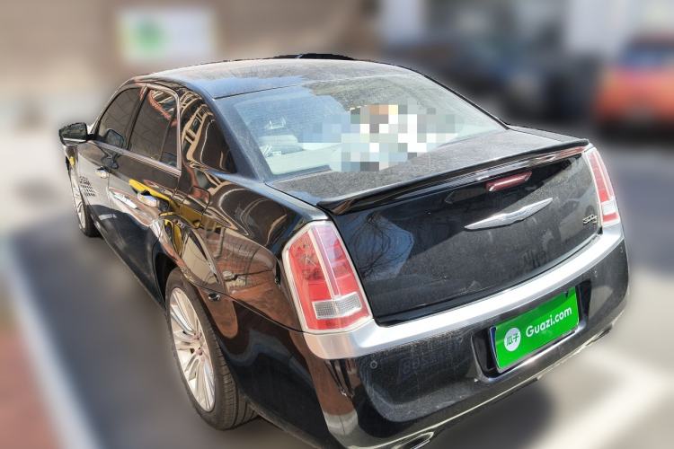 Used Chrysler 300C 2012 3.6L Luxury Edition Rear Left 45 Deg