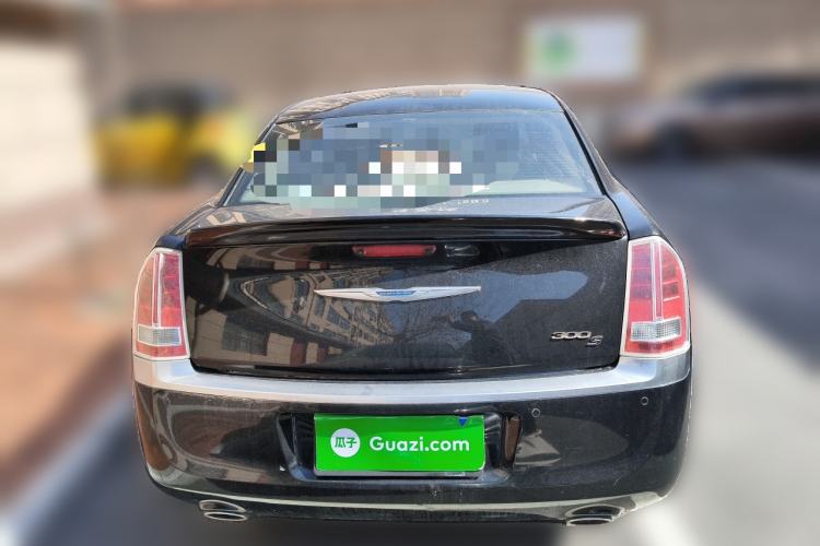 Used Chrysler 300C 2012 3.6L Luxury Edition Rear