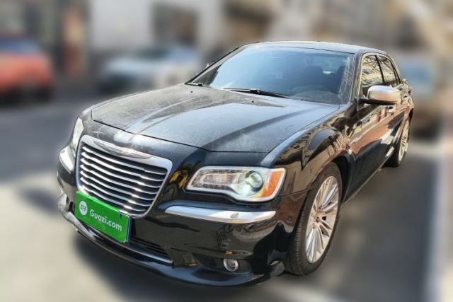 Used Chrysler 300C 2012 3.6L Luxury Edition