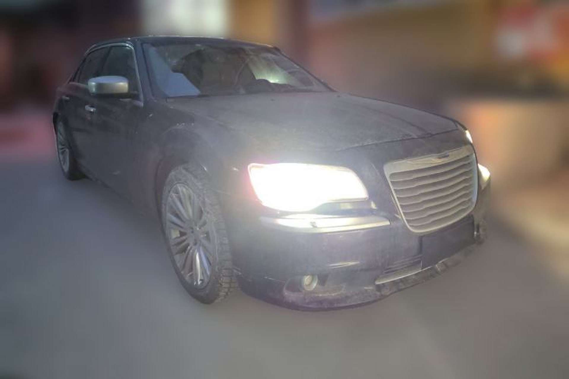 Used Chrysler 300C 2012 3.6L Luxury Edition Front Right 45 Deg