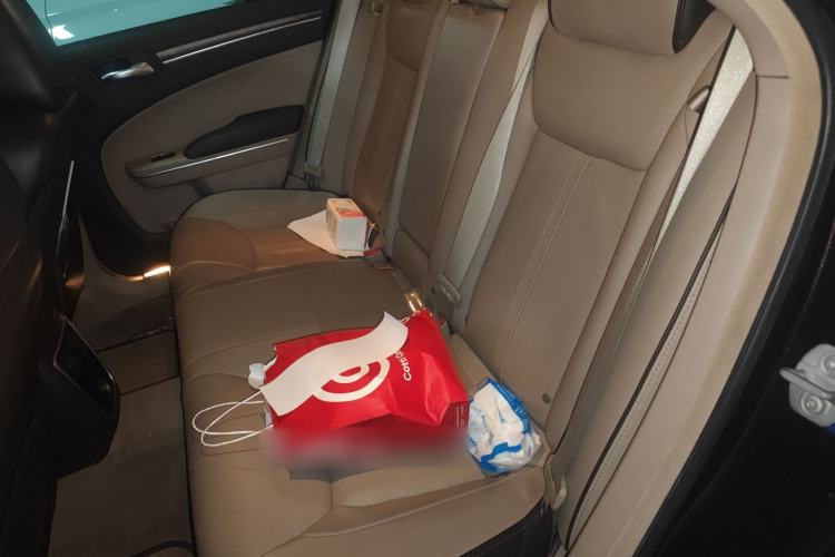 Used Chrysler 300C 2012 3.6L Luxury Edition Left Rear Seat