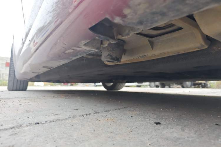 Used Chrysler 300C 2012 3.6L Luxury Edition Chassis Rear Left