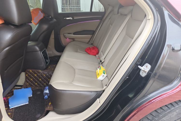 Used Chrysler 300C 2012 3.6L Luxury Edition Left Rear Seat