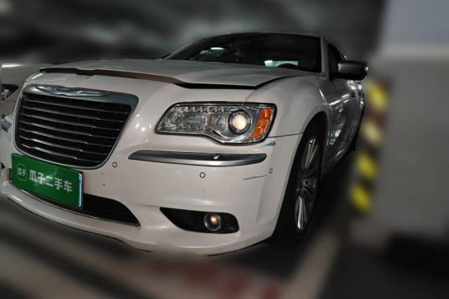Used Chrysler 300C 2012 3.6L Luxury Edition