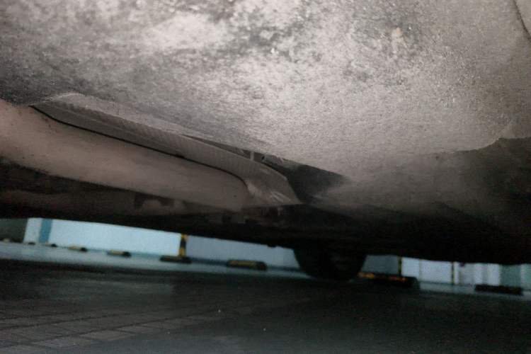 Used Chrysler 300C 2013 3.6L Luxury Edition Chassis Front Left