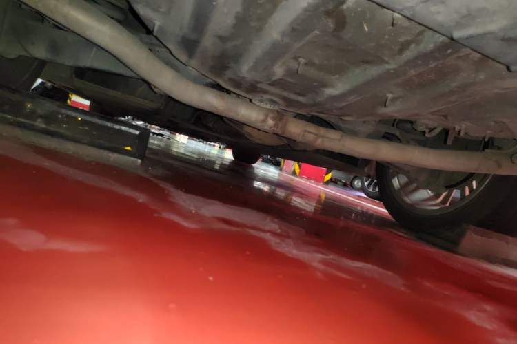 Used Chrysler 300C 2013 3.6L Luxury Edition Chassis Rear