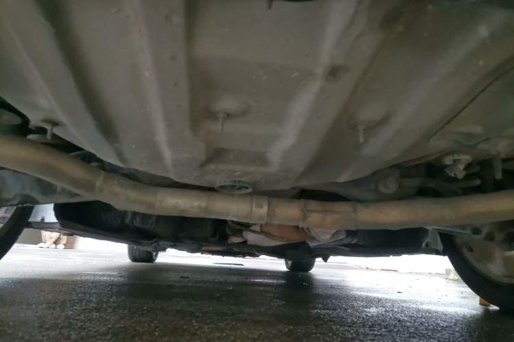 Used Chrysler 300C 2013 3.6L Luxury Edition Chassis Rear