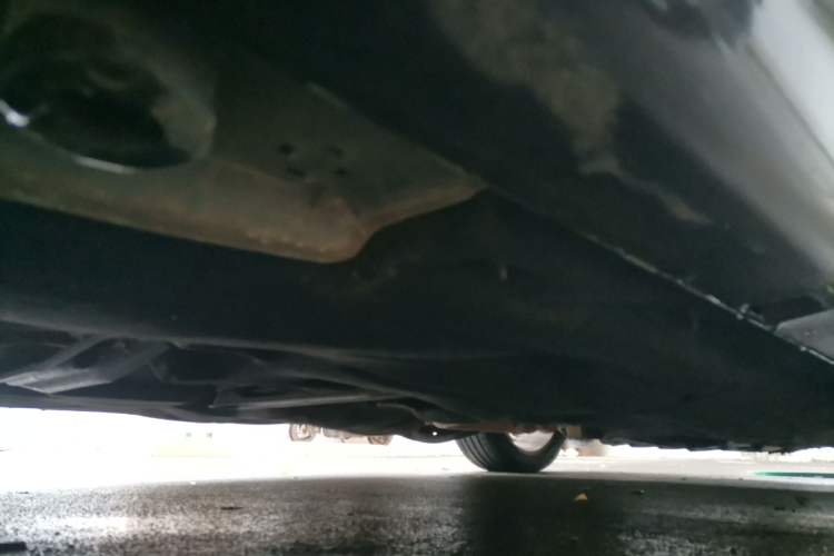 Used Chrysler 300C 2013 3.6L Luxury Edition Chassis Rear Right