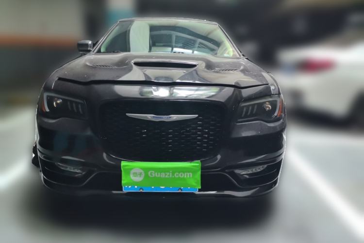 Used Chrysler 300C 2013 3.6L Luxury Edition Front