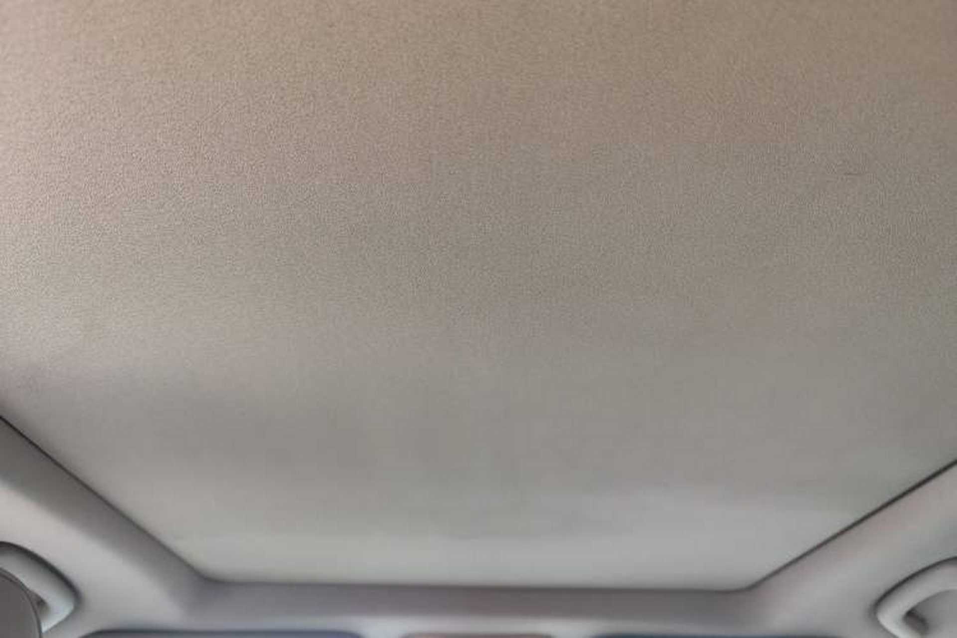 Used Chrysler 300C 2013 3.6L Luxury Edition Headliner