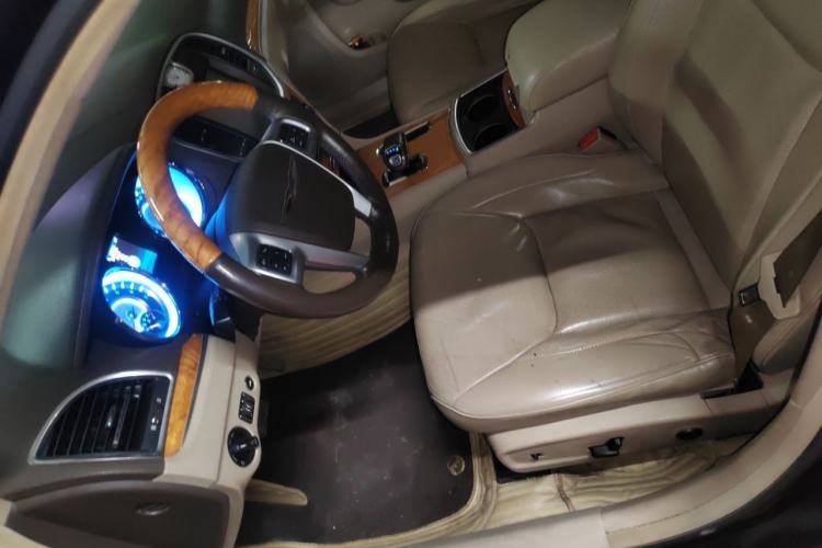 Used Chrysler 300C 2013 3.6L Luxury Edition Left Front Seat